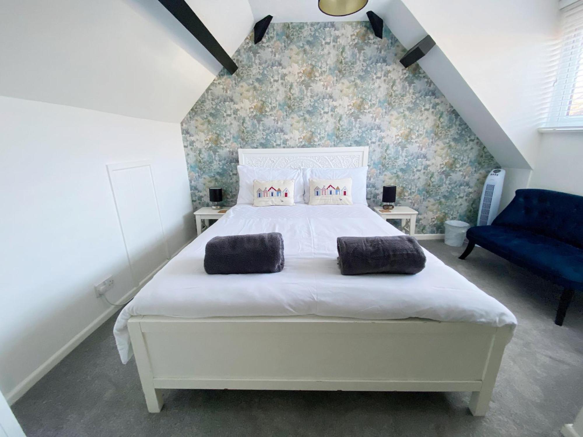 The Beach Hut - 1 Bedroom Apartment Near The Beach Bournemouth Kültér fotó